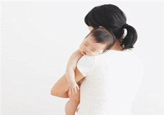 夏天坐月子可以天天洗澡嗎？夏季坐月子能洗澡嗎？