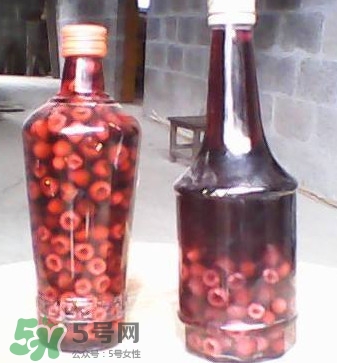 山莓可以泡酒嗎？山莓能不能泡酒