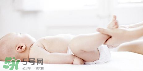 寶寶尿布疹可以擦紅霉素軟膏嗎？紅霉素軟膏對(duì)尿布疹有效嗎？