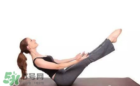 初學(xué)普拉提和瑜伽哪個好？初學(xué)瑜伽需要準(zhǔn)備什么