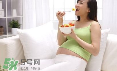 孕婦能吃桃子嗎？孕婦吃桃子對(duì)胎兒好嗎？