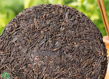普洱茶減肥生茶好還是熟茶好？生茶和熟茶哪個(gè)減肥效果好？