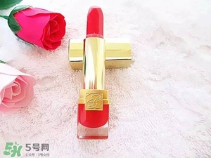 嬌蘭和雅詩蘭黛口紅哪個好？嬌蘭和雅詩蘭黛口紅對比