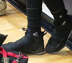 nike lebron soldier11黑冰配色什么時(shí)候發(fā)售？耐克士兵11黑冰發(fā)售時(shí)間