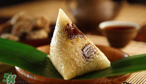 端午節(jié)為什么要吃綠豆糕？端午節(jié)為什么要吃鴨蛋？