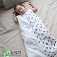 嬰兒睡袋分腿的好還是不分腿的好？嬰兒睡袋分腿的區(qū)別