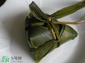 包粽子一斤米放多少鹽？包粽子的米要放鹽嗎？
