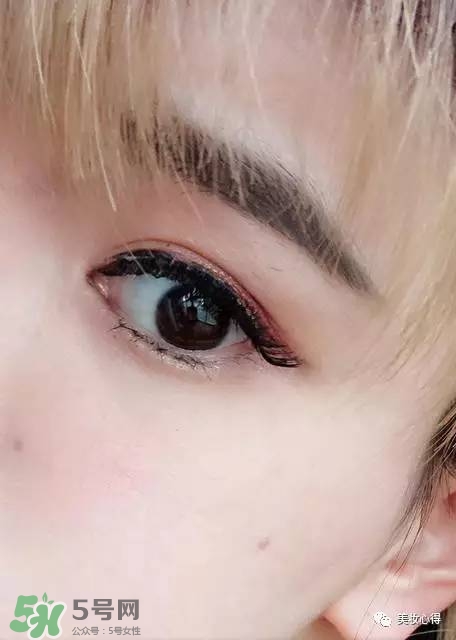 huda beauty眼影多少錢？huda beauty眼影專柜價格