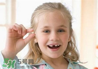 兒童換牙可以吃鈣片嗎?兒童換牙吃什么好？