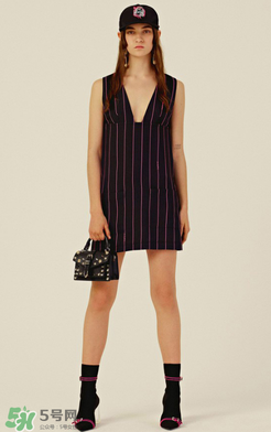 versus versace2018早春度假系列衣服款式有哪些_好看嗎？