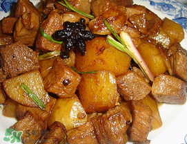 狗肉可以和土豆一起吃嗎？狗肉和土豆能一起吃嗎？