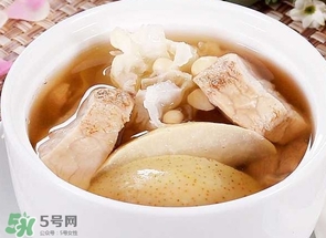 川貝燉雪梨的做法川貝放多少？川貝冰糖燉雪梨的禁忌