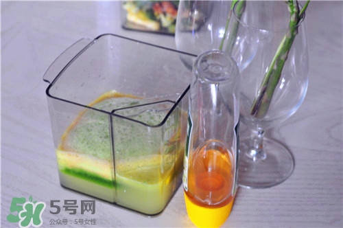蘆筍可以榨汁嗎？蘆筍可以和什么一起榨汁
