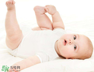 寶寶被蚊子咬后腫很大怎么辦？蚊子包消腫的方法