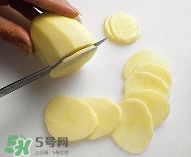 馬鈴薯能去痘印嗎？馬鈴薯可以祛痘??？