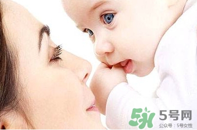 寶寶母乳喂養(yǎng)多久最好？母乳要喂多長(zhǎng)時(shí)間最好