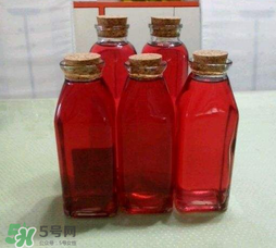 泡楊梅酒要放多少糖？泡楊梅酒放多少冰糖？