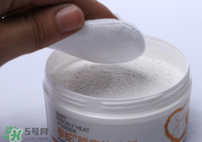爽身粉和痱子粉的區(qū)別？爽身粉和痱子粉的不同