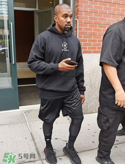 adidas yeezy 350 v2反轉(zhuǎn)奧利奧配色諜照曝光好看嗎？