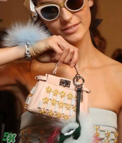 fendi peekaboo尺寸多大？芬迪peekaboo尺寸有哪幾種？