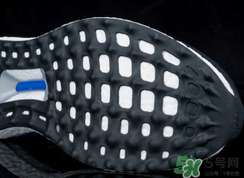 adidas ultraboost上腳怎么樣？阿迪達(dá)斯跑鞋實(shí)戰(zhàn)測(cè)評(píng)