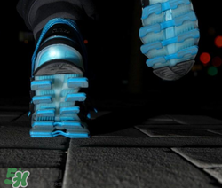 adidas刀鋒戰(zhàn)士怎么樣？阿迪達(dá)斯刀鋒戰(zhàn)士測評(píng)