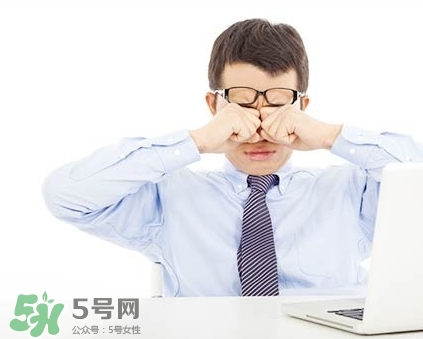 眼藥水可以兩個人用嗎？眼藥水可以共用嗎？