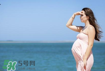 孕婦能用爽身粉嗎？孕婦能用爽身粉擦腳嗎？