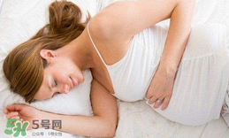 孕婦能用爽身粉嗎？孕婦能用爽身粉擦腳嗎？