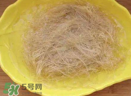 玉米須泡水喝能減肥嗎？玉米須煮水的功效與作用