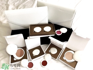 lilah.b是什么牌子？lilah.b鵝卵石是哪個(gè)國家什么檔次