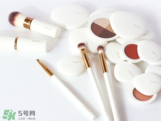 lilah.b是什么牌子？lilah.b鵝卵石是哪個(gè)國家什么檔次