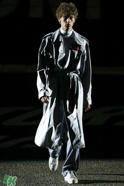 off white2018春夏系列服裝怎么樣_好看嗎_款式有哪些？