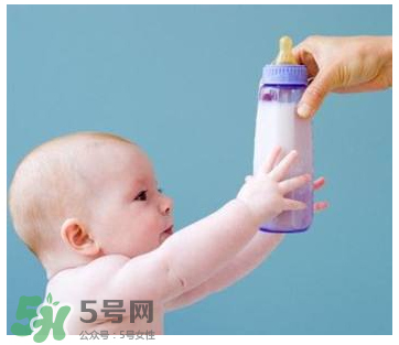 早產(chǎn)兒體重增長(zhǎng)標(biāo)準(zhǔn)是多少？早產(chǎn)兒體重增長(zhǎng)正常值