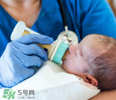 早產(chǎn)兒智力低下的表現(xiàn)是怎樣的？早產(chǎn)兒智力會低下嗎？