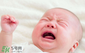 早產(chǎn)兒幾個月可以添加輔食？早產(chǎn)兒添加輔食需要延遲嗎？