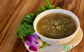 綠豆湯怎么煮才綠？綠豆湯煮成紅色能喝嗎？