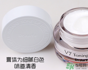 先用防曬噴霧還是素顏霜？素顏霜防曬噴霧使用順序