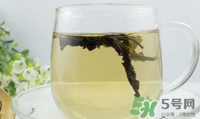 杜仲茶比較適合哪些人飲用？杜仲茶功效與作用有哪些？