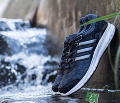 adidas duramo lite怎么樣？阿迪達(dá)斯緩震跑鞋測(cè)評(píng)