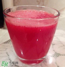 榨西瓜汁要加水嗎？榨西瓜汁要加多少水？