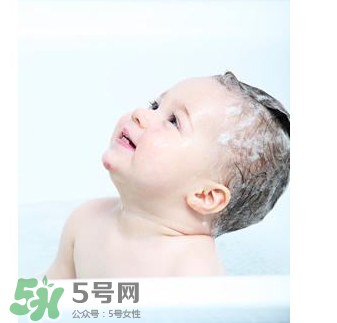 寶寶能用艾葉水洗澡嗎？嬰兒能用艾葉水洗澡嗎？