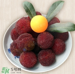 楊梅發(fā)霉了還能吃嗎？吃了發(fā)霉的楊梅會怎樣？