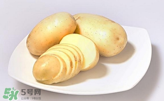 芭蕉能和土豆一起吃嗎？土豆可以和芭蕉一起吃嗎