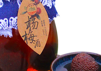 楊梅酒放糖好還是不放糖好？楊梅酒放什么糖好？