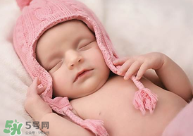 寶寶睡覺打鼾怎么回事？寶寶睡覺打鼾正常嗎？
