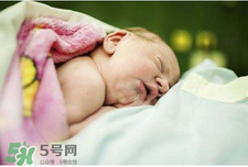 寶寶枕頭怎么選？寶寶枕頭什么樣的最好？