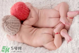 嬰兒床上用品有哪些？嬰兒床上用品需要準備什么？