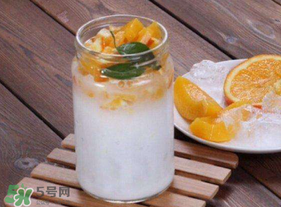 黃桃和酸奶能一起吃嗎？黃桃酸奶怎么做？