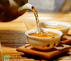 喝茶能吃杏嗎？喝茶可以吃杏嗎？